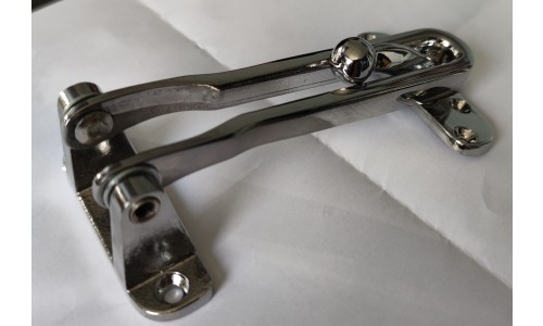 Entrebailleur à platine réhaussée